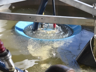 Цирковое масло скиммер с присоской