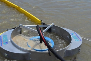 Closeup of Circus skimming oil