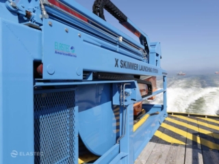 Launching system on deck
