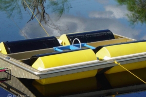 Magnum 200 drum skimmer with oil on drum