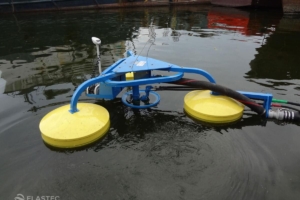 OceanSkater weir oil skimmer