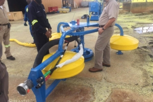 OceanSkater weir skimmer system