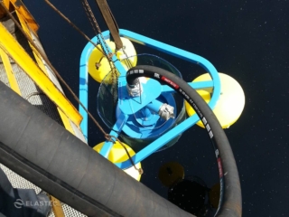 Suction skimmer
