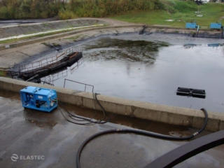 Industrial skimmer with power pack