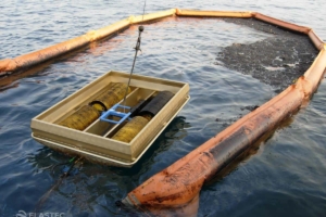 Magnum 200 oil skimmer and boom