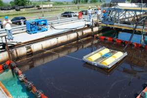 Magnum 200 oil skimmer in OHMSETT test