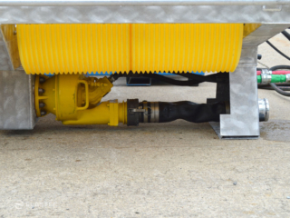 Magnum 200 oil skimmer with Mariflex pump