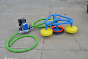 SeaSkater industrial weir skimmer with diaphragm pump