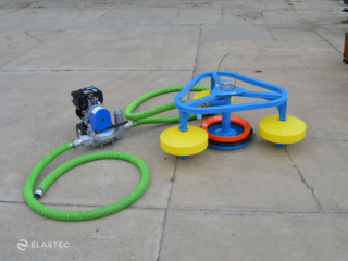 SeaSkater industrial weir skimmer with diaphragm pump