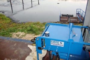 Skimmer with power unit