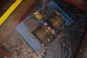 Skimming industrial oils