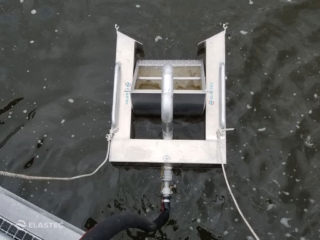 Tub weir skimmer