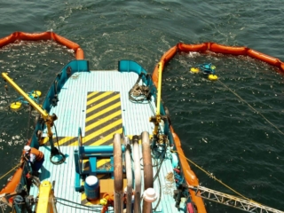 Airmax oil sweeping system