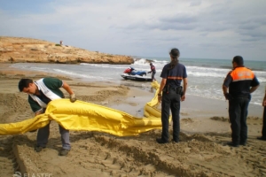 Deploying Optimax on a beach