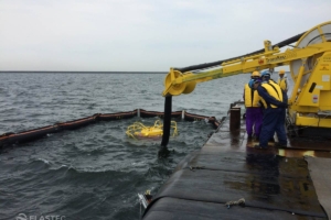 Rubbermax inflatable containment boom skimmer