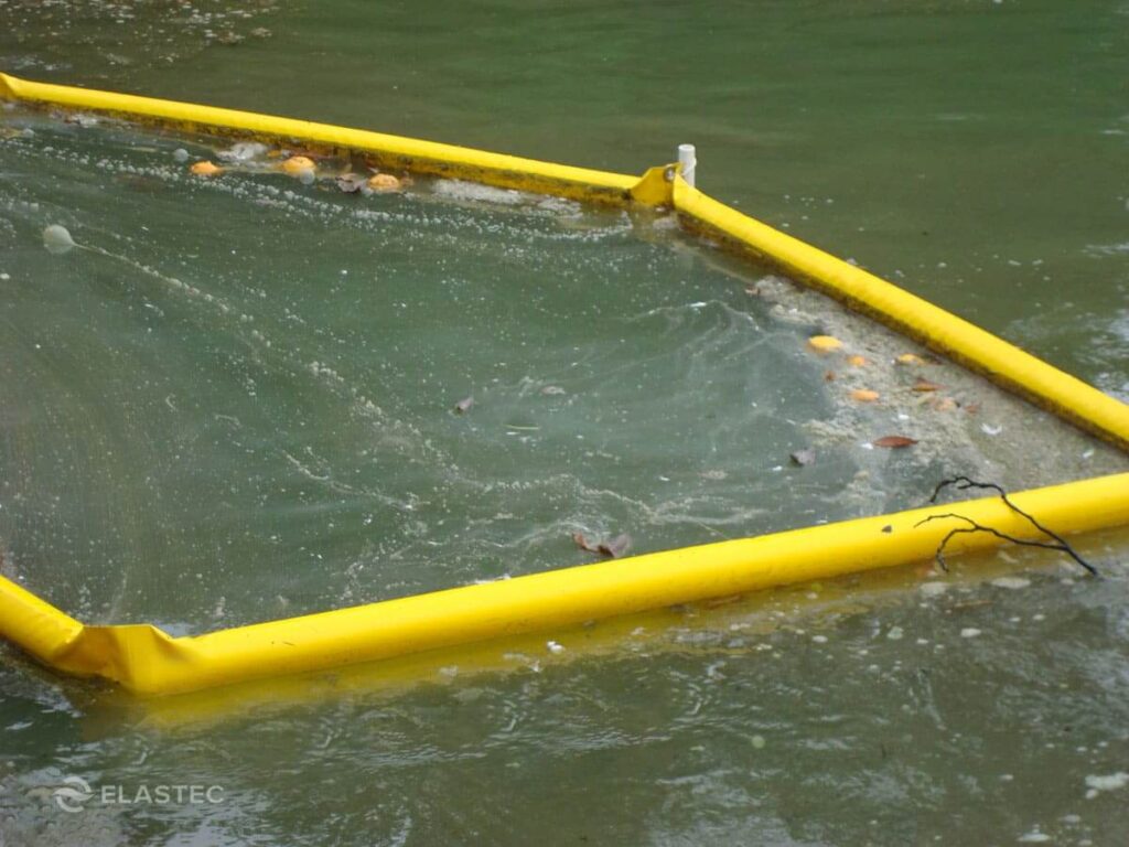 Pluma de contención de desechos flotantes SuperStream