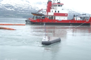 2M BoomVane in water with ship