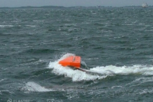 1M BoomVane surfing
