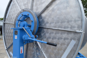 Manual boom reel trailer brake lever detail