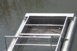 Brute Bin floatable control device