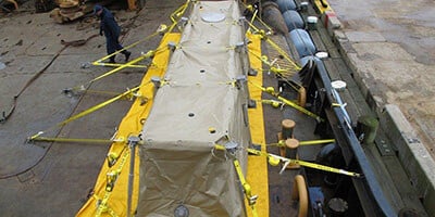 Almacenamiento de aceite en tanques de cubierta