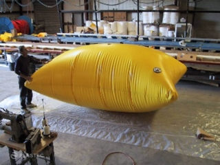 gallery-pillow-tank-4 大枕头罐