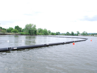 Heavy duty log barrier