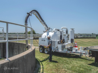 Municipal waterworks vacuum trailer