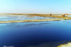 Oil pits for skimmers
