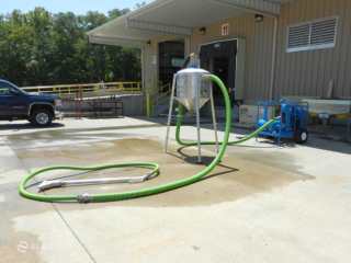 用于真空系统的 Elastec 料斗装置