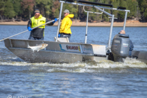 Bateau de travail de pêche Elastec Inlander