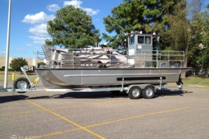 Filterbelt oil skimmer on trailer