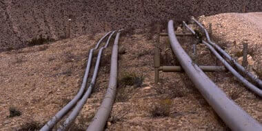 Equipo de respuesta a derrames de petróleo en oleoductos
