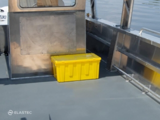 アクアコイル拡張型油封じ込めブーム