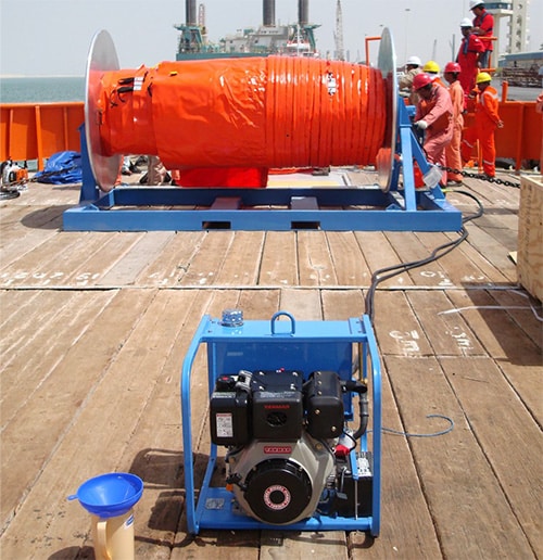 D9 power pack with boom reel